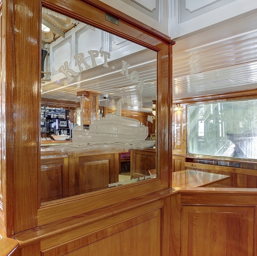 Partyschip Hotel Restaurant Amsterdam Noord